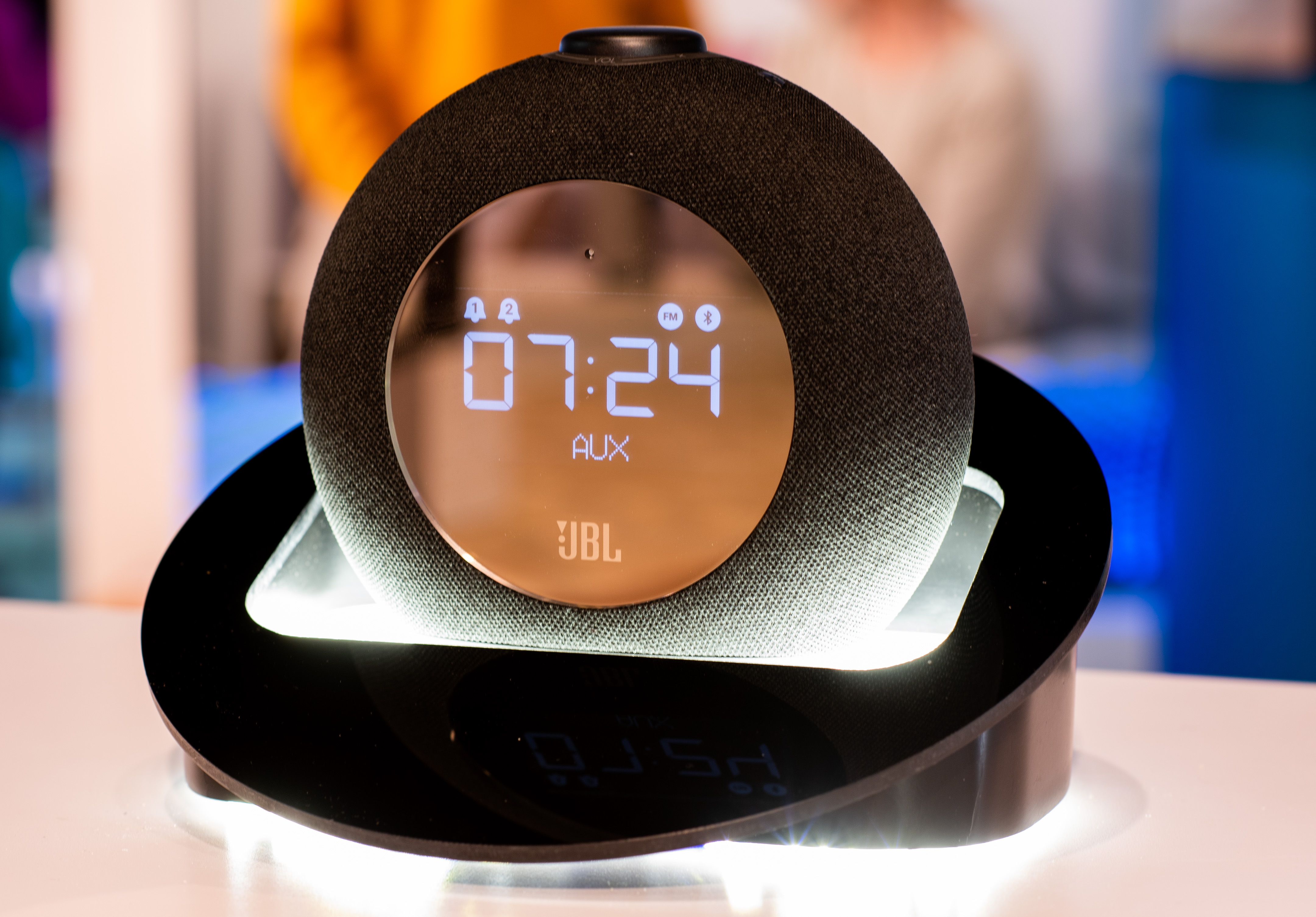 JBL HORIZON 2 Bluetoothスピーカー 時計 Amazon.com: JBL